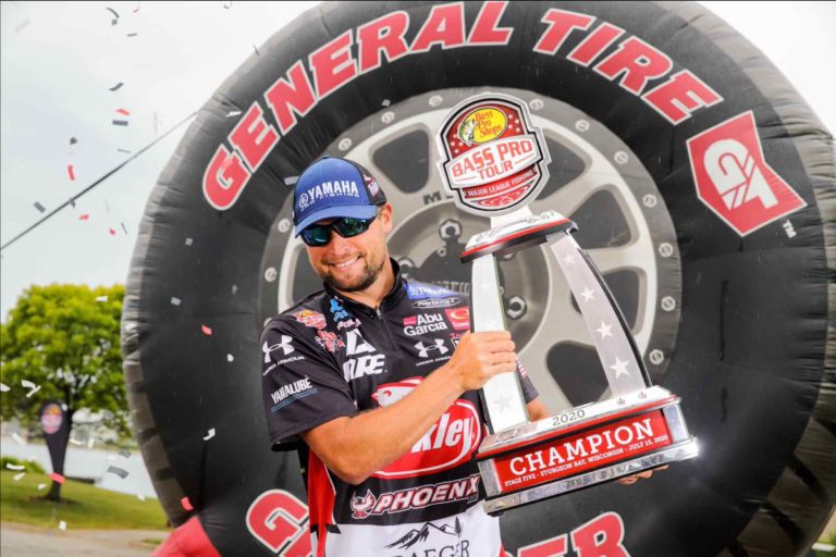 Lucas Lands 100 Pounds to Win Final Stage of 2020 Bass Pro Tour Jordan Lee Named Points Champion