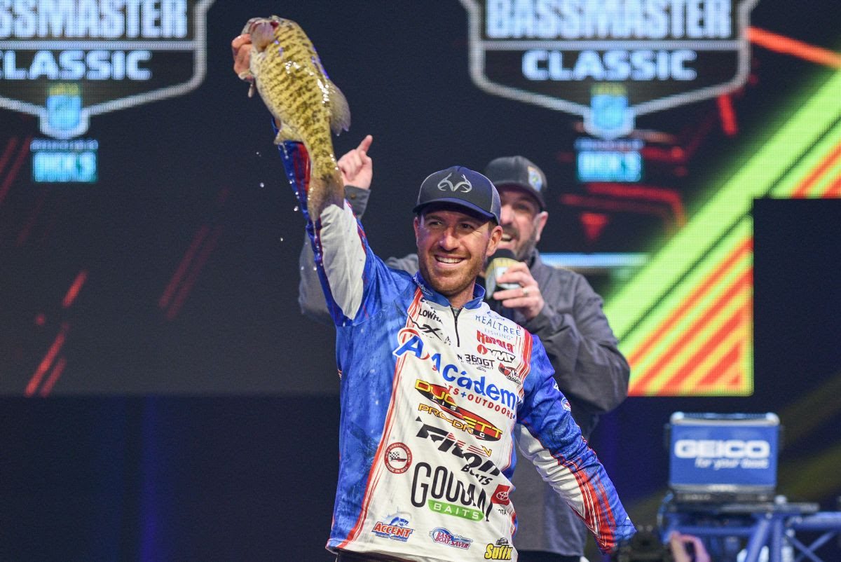 Wheeler Takes Over Lead At Bassmaster Classic On Tennessee River