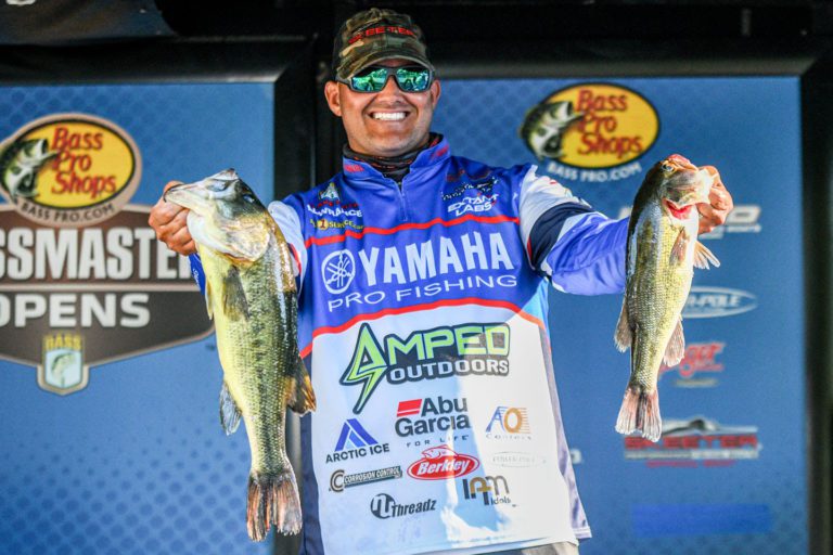 Busy Morning Gives Smith Bassmaster Southern Open Lead On Lake Norman
