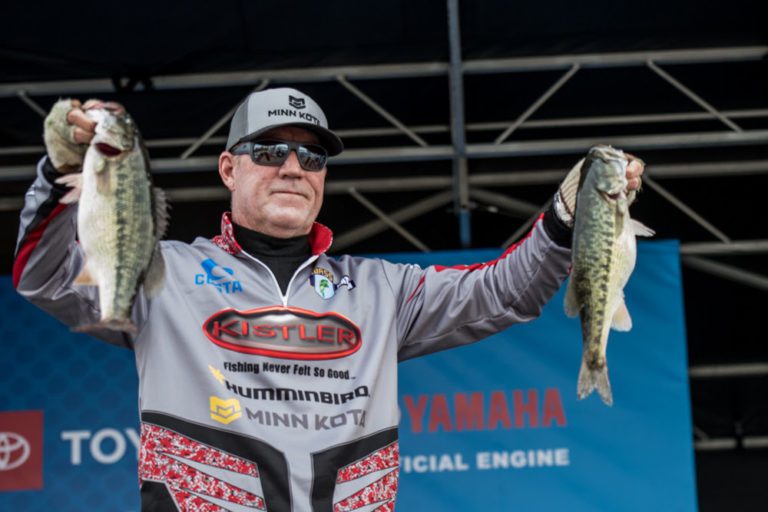 South African Varkevisser Grabs Lead At B.A.S.S. Nation Championship On Lake Hartwell
