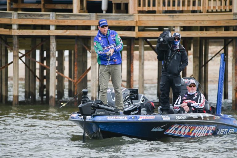 Alton Jones Earns Win in Qualifying Round for Group B at MLF Bass Pro Tour Toro Stage Two on Lake Fork Presented by Grundéns