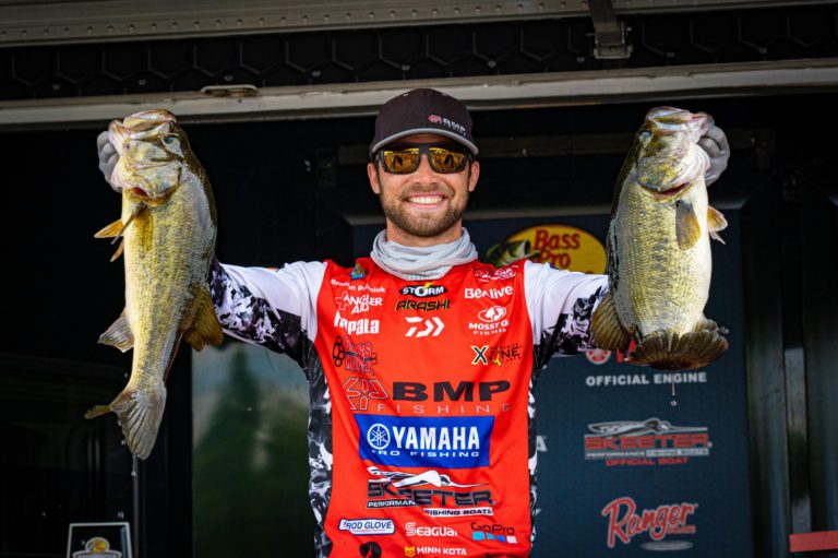 Late-Day Rally Lifts Palaniuk To Bassmaster Open Lead At James River