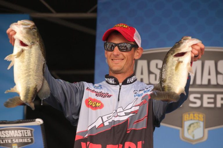 South Carolina Pro Brandon Cobb Stays Out Front At Bassmaster Elite At Lake Hartwell