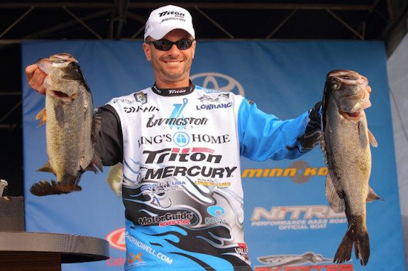 Howell Leads Elite Series on St. Johns River by: Jason Sealock