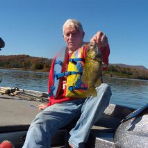 SMITH MOUNTAIN LAKE FISHING REPORT  – December 2011