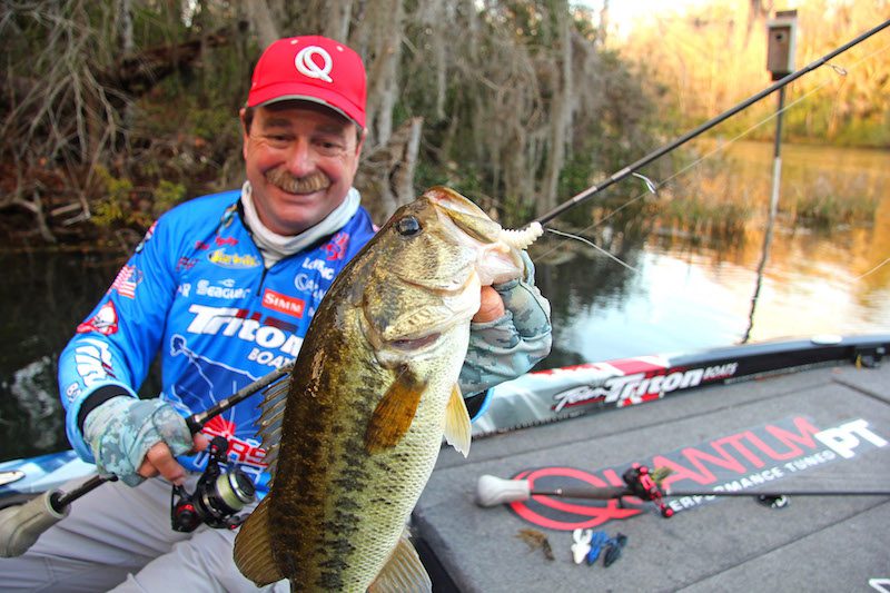 Shaw Grigsby offers Five Tips To Catch More Spawning Bass April 17, 2017 By Alan McGuckin