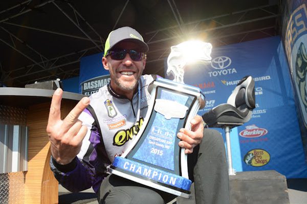 How Humminbird® Pro Aaron Martens  Mastered the Tides For Second 2015 Bass Elite Win