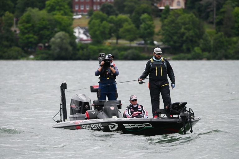 Neal Outlasts Field to Top Group B at MLF Bass Pro Tour Fox Rent A Car Stage Six at Cayuga Lake Presented by Googan Baits