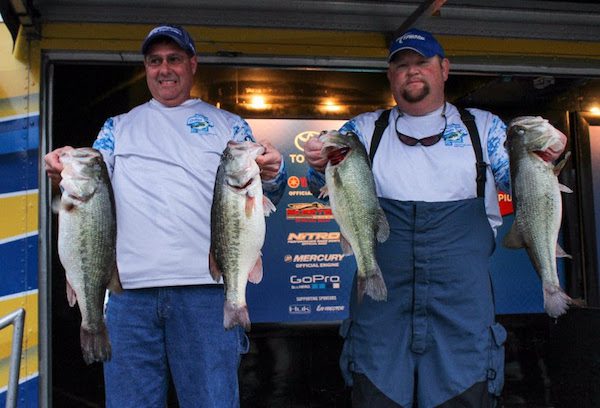 Locals Take Charge At Toyota Bonus Bucks Bassmaster Team Championship On Guntersville