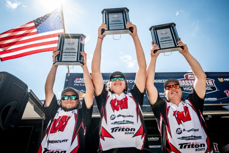 Late Rally Lifts Keeney, Moder To Bassmaster High School National Championship Win On Lake Hartwell