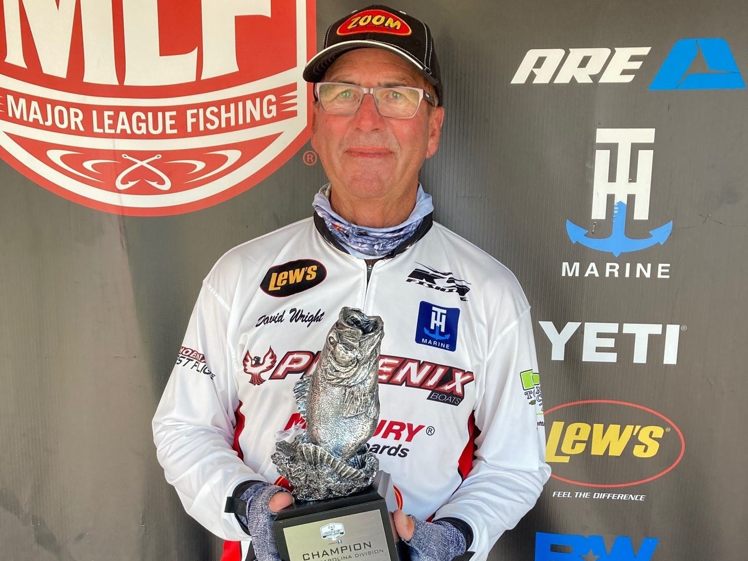 Lexington’s Wright Claims Victory at Two-Day Phoenix Bass Fishing League Super Tournament on Kerr Lake