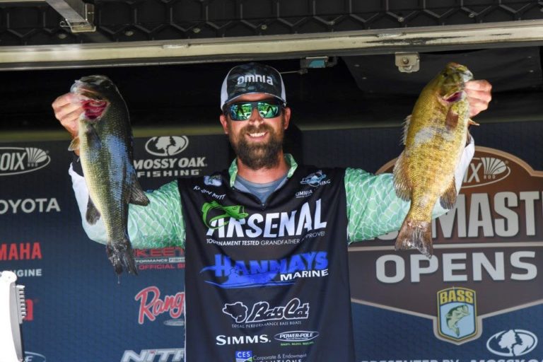 Shallow Game Plan Rewards Mittelstaedt With Day 1 Lead At Bassmaster Open On Oneida