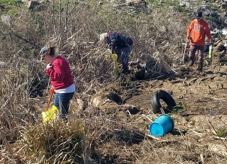 Guntersville Hosts Bassmaster Classic Clean-Up Challenge 