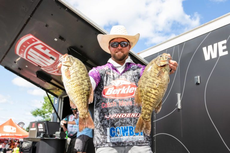 Cowboy Cifuentes Takes Lead at Tackle Warehouse Pro Circuit Savage Arms Stop 6 Presented by Abu Garcia at St. Lawrence River