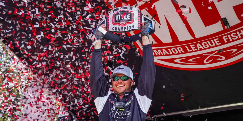 Jimmy Washam Wins MLF Tackle Warehouse Pro Circuit TITLE Presented by Mercury on the Mississippi River