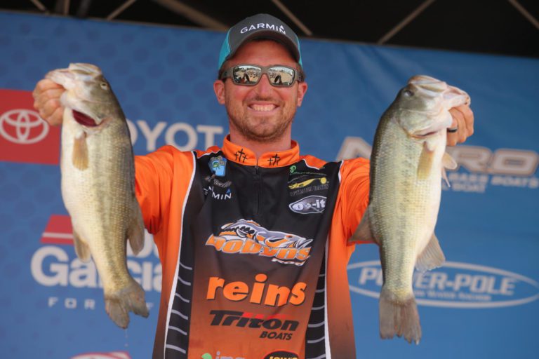 Mueller Flexes His Muscles On Lake Guntersville Again, Takes Day 1 Elite Series Lead 