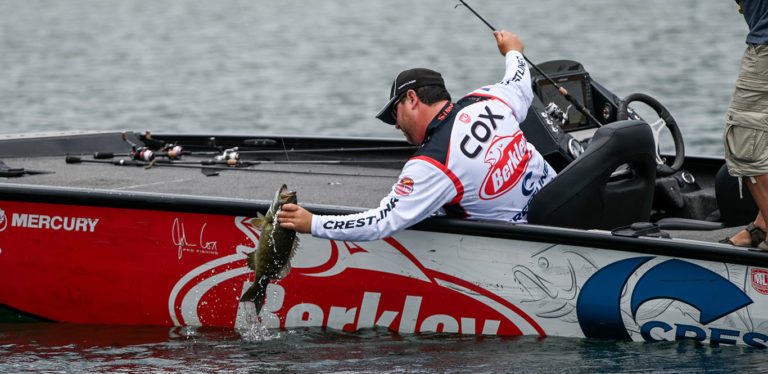 John Cox Tops Group B at Major League Fishing Bass Pro Tour General Tire Stage Five at St. Lawrence River Presented by Berkley