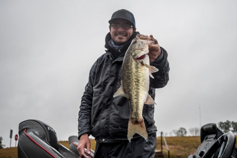 Reinkemeyer Takes Lead At Bassmaster Team Championship Classic Fish-Off On Lake Hartwell