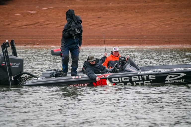 Tennessee’s Michael Neal Leads Top Ten to Championship Round at MLF U.S. Air Force Stage Two