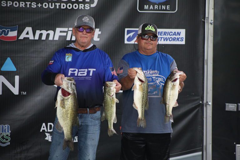 Benjie Seaborn and Johnathan Seaborn with 22.19 win Neely Henry ABT