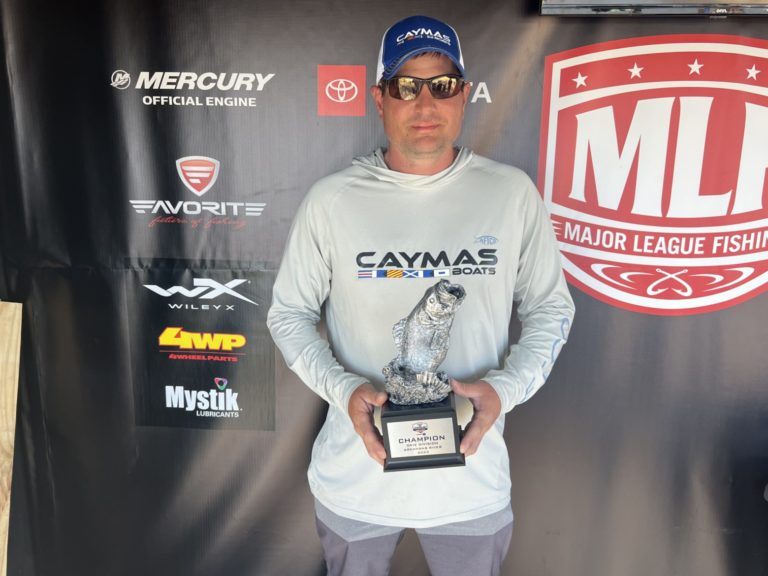 Missouri’s Govreau Gets “Skinny” for Victory at Phoenix Bass Fishing League Event at the Arkansas River