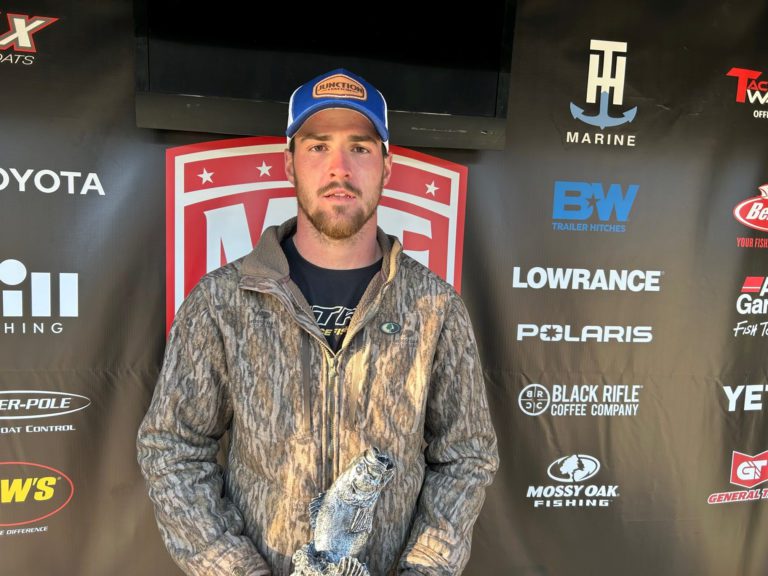 Fourth Time’s the Charm for Kentucky’s Sinclair at Phoenix Bass Fishing League Event at Dale Hollow Lake