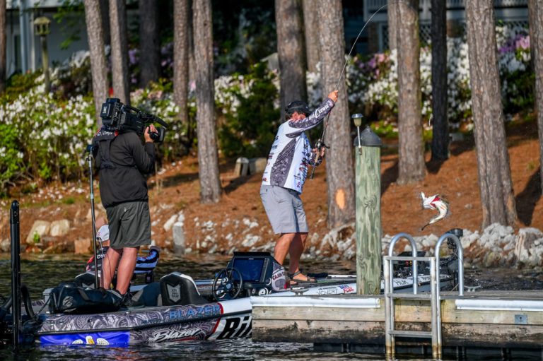 Louisiana’s “Cajun Baby” Cliff Crochet Earns Qualifying Round Win for Group B at Fox Rent A Car Stage Three on Lake Murray