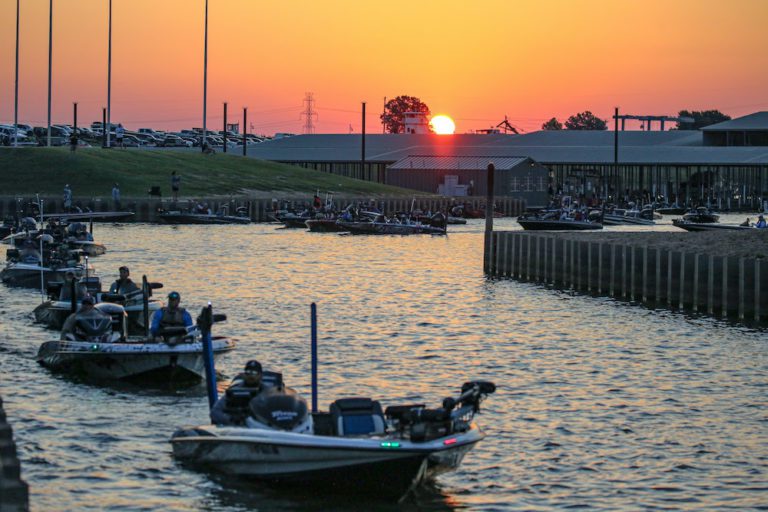 B.A.S.S. Nation Central Regional heads to Arkansas River