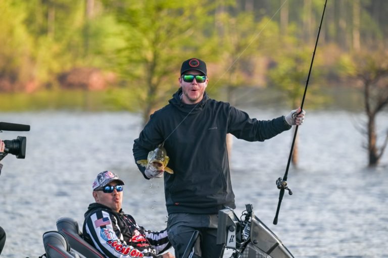 Jonathon VanDam Wins Group A Qualifying Round at Fox Rent A Car Stage Three on Lake Murray
