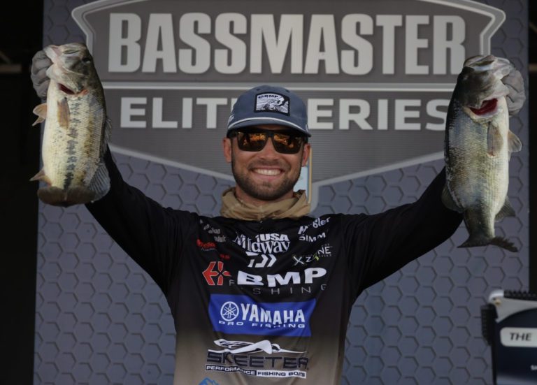 Palaniuk powers to opening-round lead at Bassmaster Elite Series event on Lay Lake