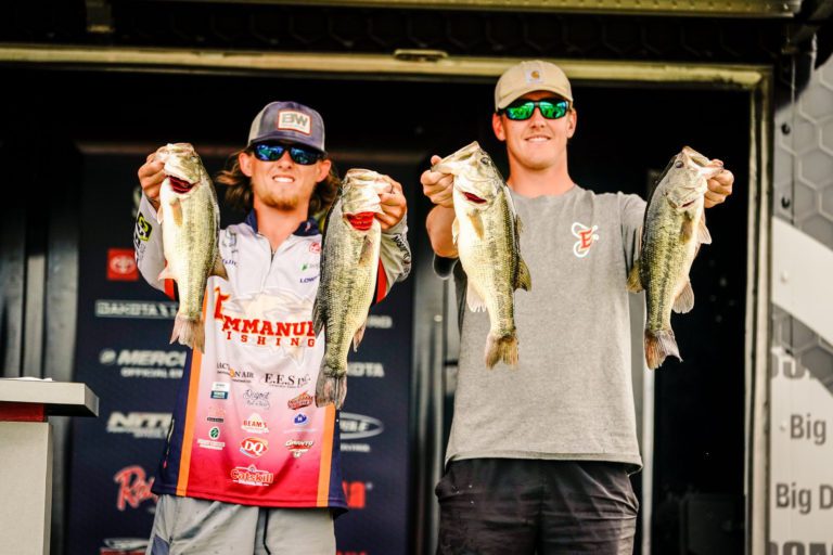 Holloway and Martin of Emmanuel College strike fast to take lead at Bassmaster College Series event on Red River