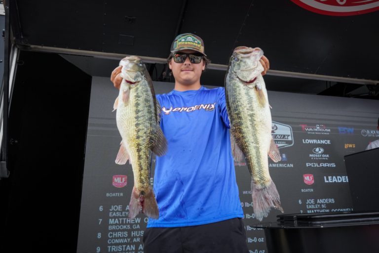 Georgia Boater Buddy Benson Leads Day 1 of Phoenix All-American Presented by T-H Marine at Lake Hartwell