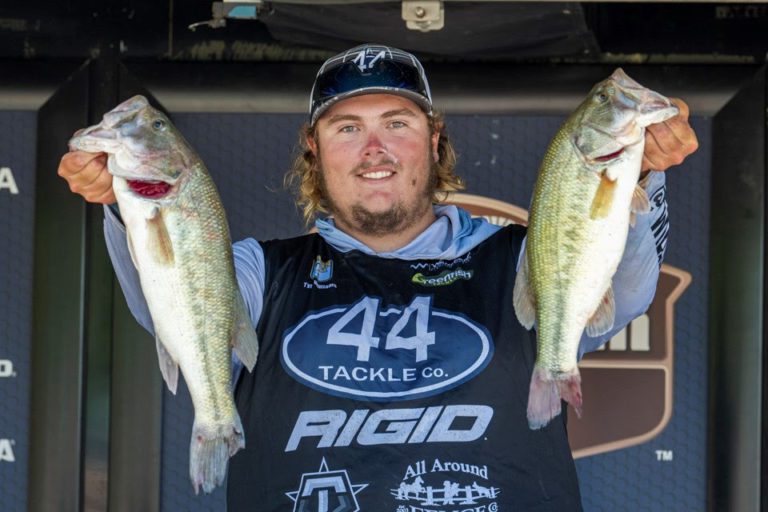 Williams finds pattern to take Day 1 lead at Bassmaster Open on Oklahoma’s Lake Eufaula