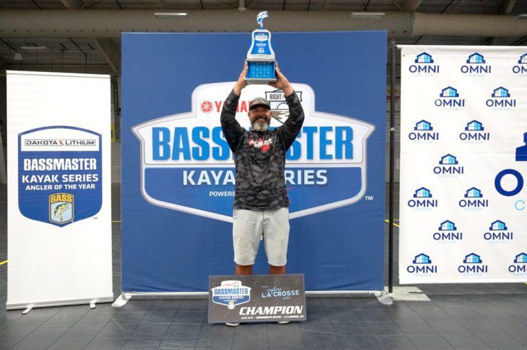 Cole scores come-from-behind win at Bassmaster Kayak Series event on Upper Mississippi River