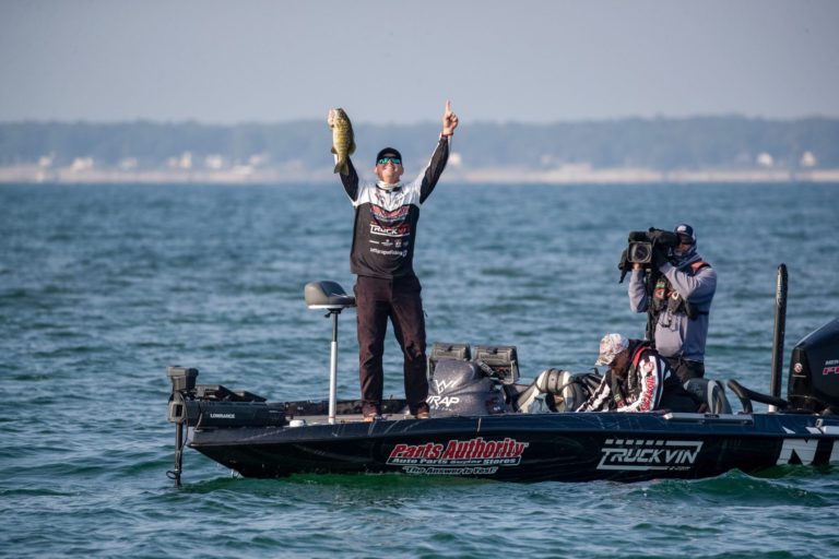 Sprague Wins Group B Qualifying Round at Minn Kota Stage Seven at Saginaw Bay Presented by Suzuki via Tiebreaker Over Myers