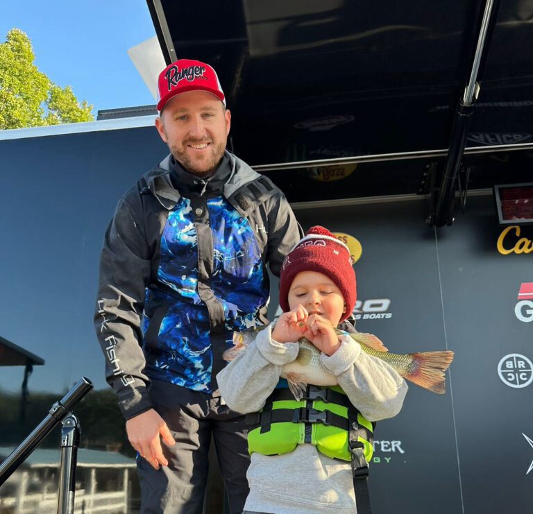 Big Bass Tour Thrills Anglers at Smith Mountain Lake