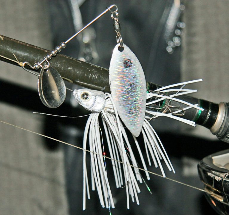 The Practical Application: Mastering Spinnerbait Techniques