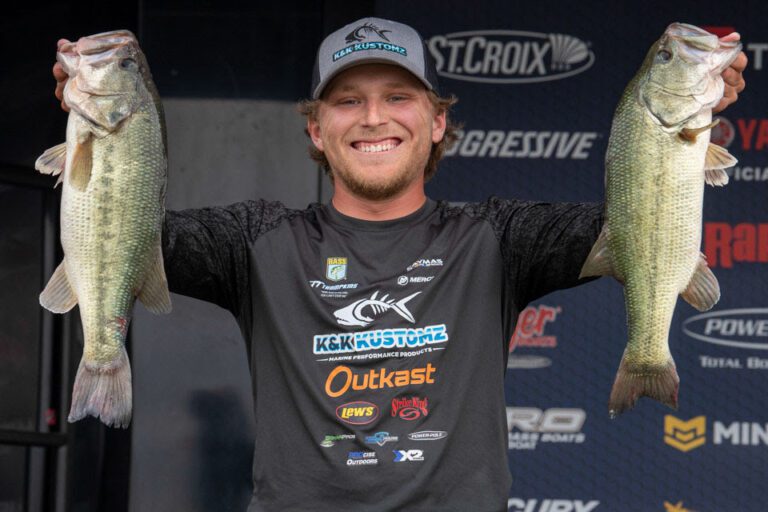 Title: “? Feeding Frenzy Unleashed: ? Swim Baits as the Fall Angler’s Secret Weapon