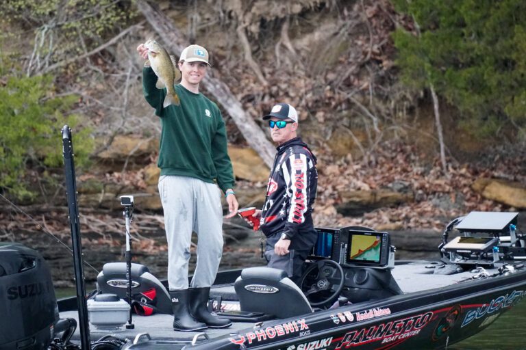 Rookie Marshall Robinson Cruises to Group B Lead at MLF Bass Pro Tour Power Three Presented by Mercury at Dale Hollow Lake