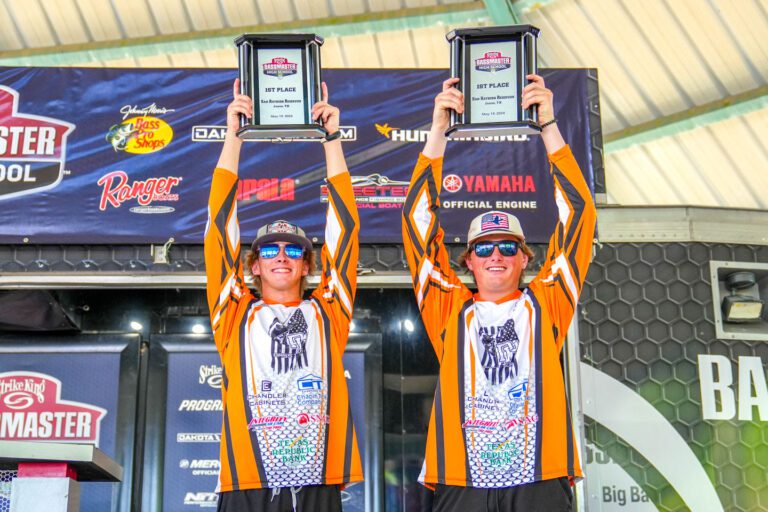 Twin kickers lift Hamblin and Brown to Bassmaster High School Series win at Sam Rayburn