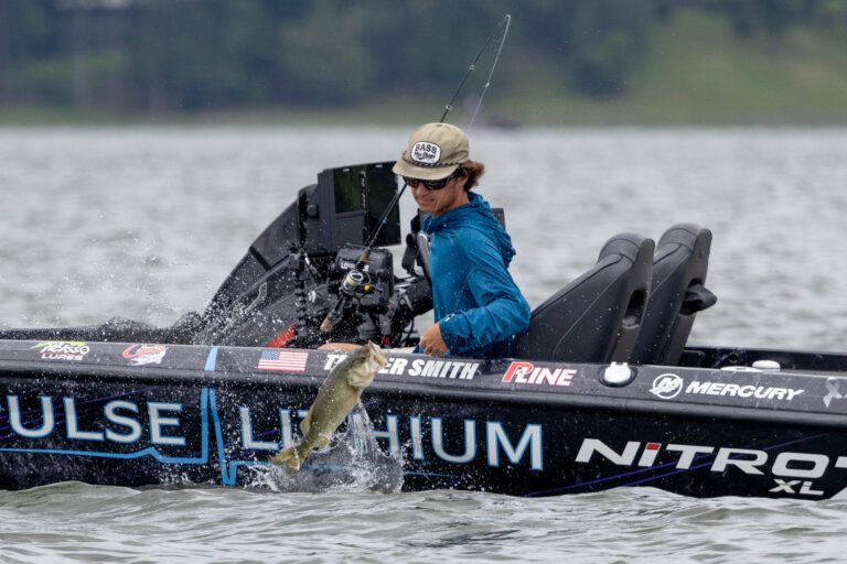 Tucker Smith Takes Early Lead on Day 1 at Tackle Warehouse Invitational Stop 4 at Lake Eufaula