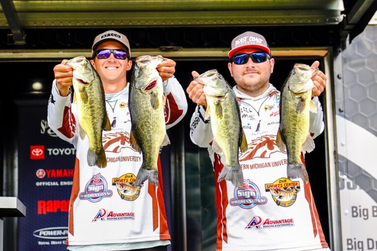 Burrill and Simpson maximize river to take lead in Bassmaster College Series event at Saginaw Bay