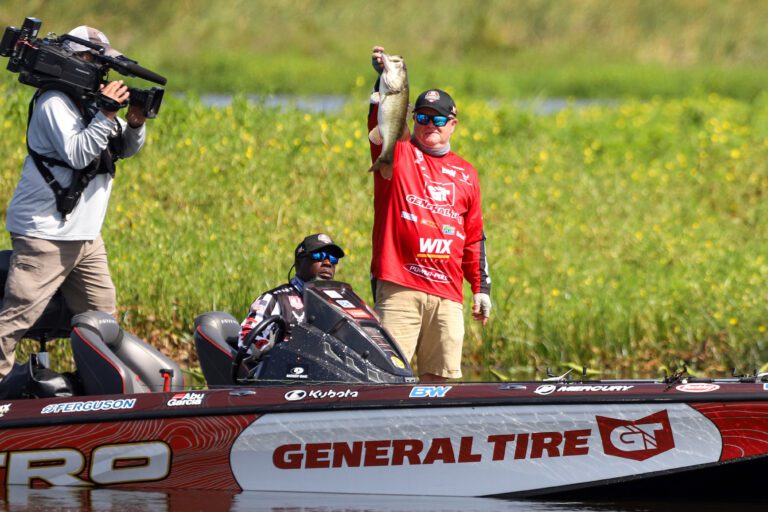 MLF General Tire Heavy Hitters at the Kissimmee Chain to Premiere Saturday on Discovery