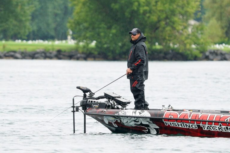 Thrift Wins Qualifying Round, Wheeler Clinches Third AOY Title at MLF Bass Pro Tour Minn Kota Stage Seven  at the St. Lawrence River