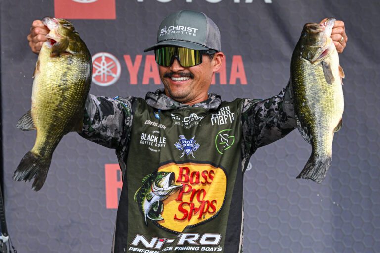 Two-pronged approach carries Zaldain to Day 2 lead at Bassmaster Elite at Lake Champlain