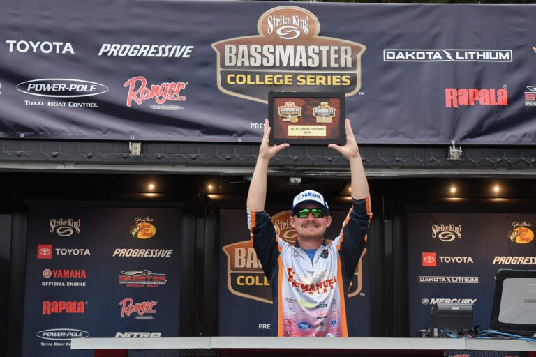 Akins Chugs his way to victory at Bassmaster College Classic Bracket on Tims Ford Lake