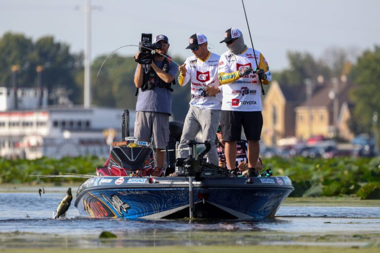 Dudley/Lefebre and Father-Son Jones Duo Advance After Match 1 of Elimination Round at General Tire Team Series Knighten Industries Heritage Cup Presented by Berkley