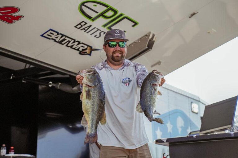 Michael Stout takes the day one NPFL lead at Lake of the Ozarks