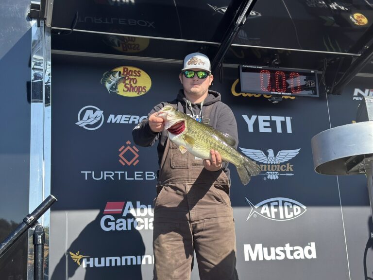 Nineteen Year old Cooper Aaron Wins Fall 2024 Big Bass tour event on SML with a 7.17