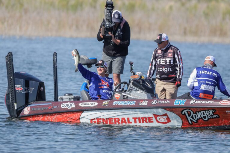 Connell/Wheeler and Sprague/Thrift Earn Final Two Spots from Elimination Round Match 3 on O.H. Ivie at General Tire Team Series Folds of Honor Patriot Cup